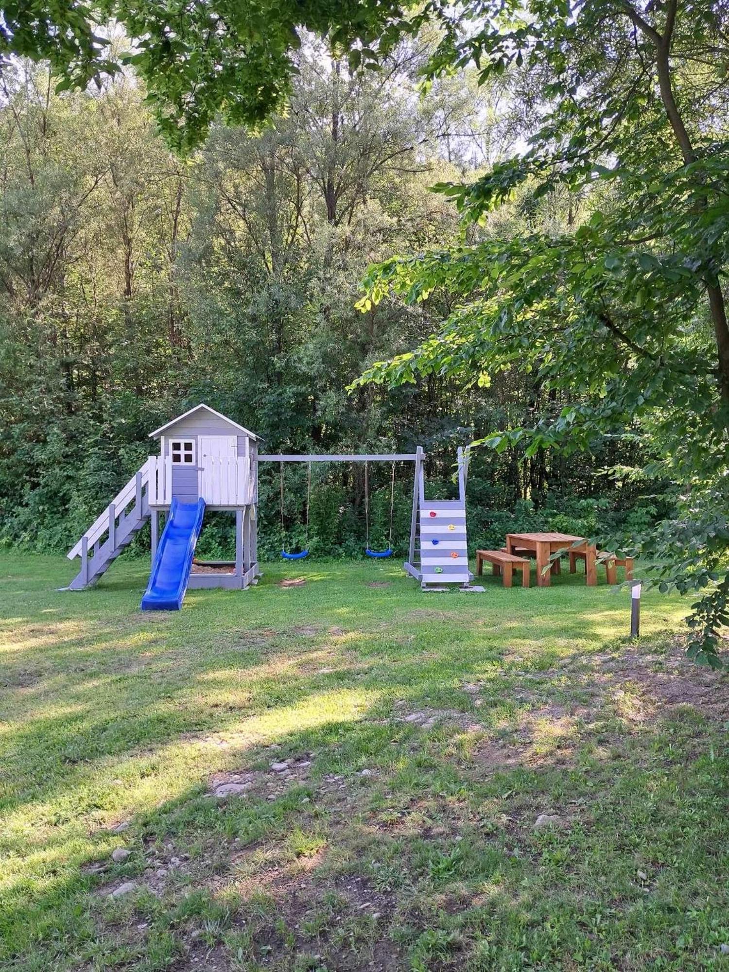 Mala Gorczanska Chatka Ochotnica Dolna Buitenkant foto